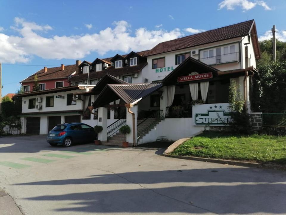 Sulentic Sobe I Restoran Bed & Breakfast วิโรวิติซา ภายนอก รูปภาพ