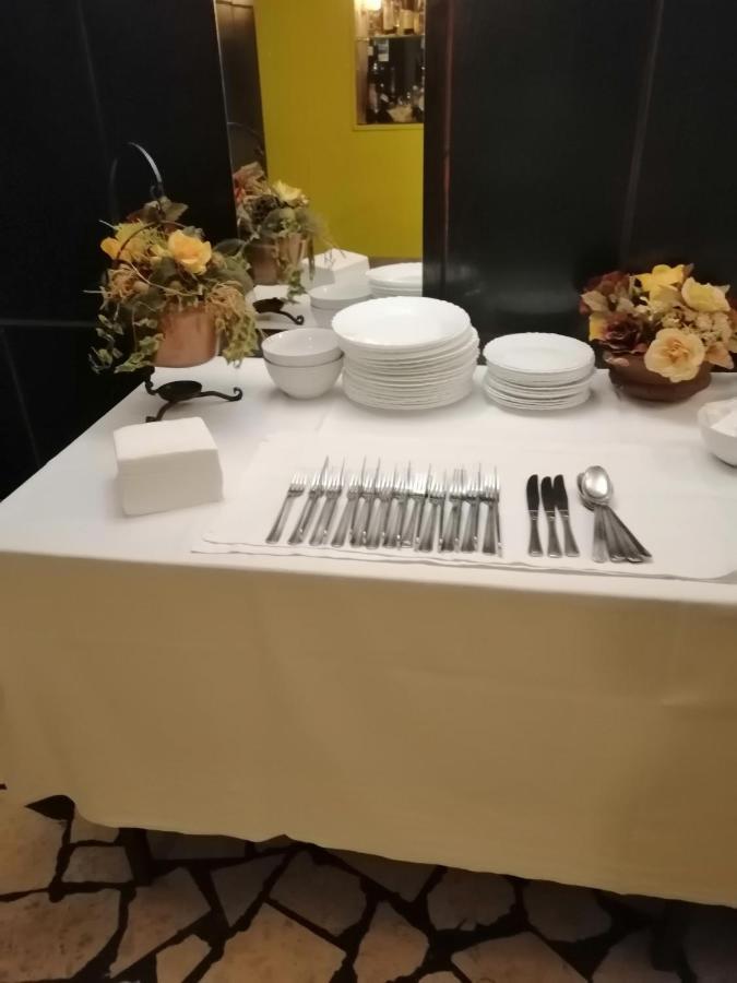Sulentic Sobe I Restoran Bed & Breakfast วิโรวิติซา ภายนอก รูปภาพ